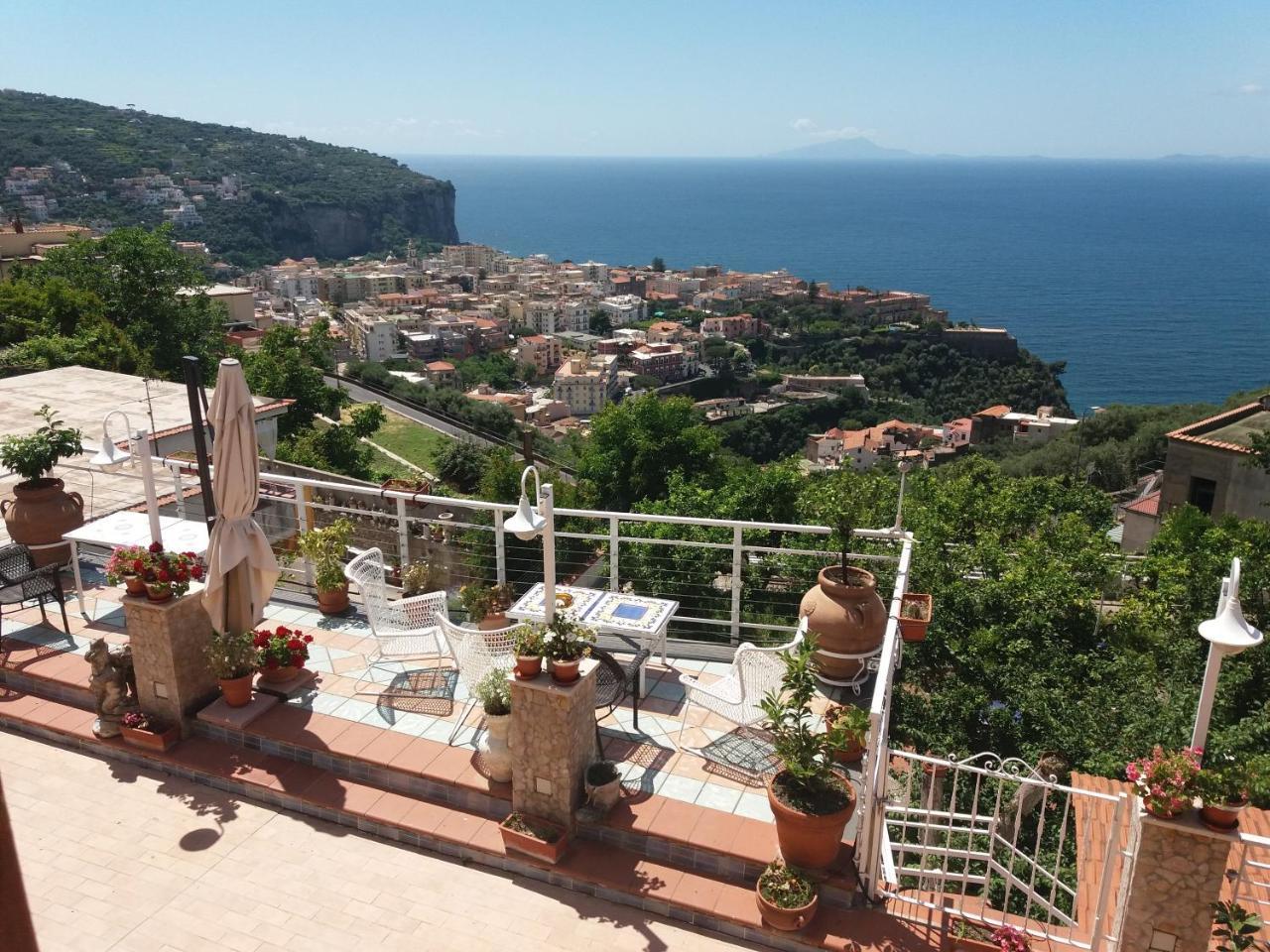 Bed and Breakfast Garden On The Sea Vico Equense Exterior foto