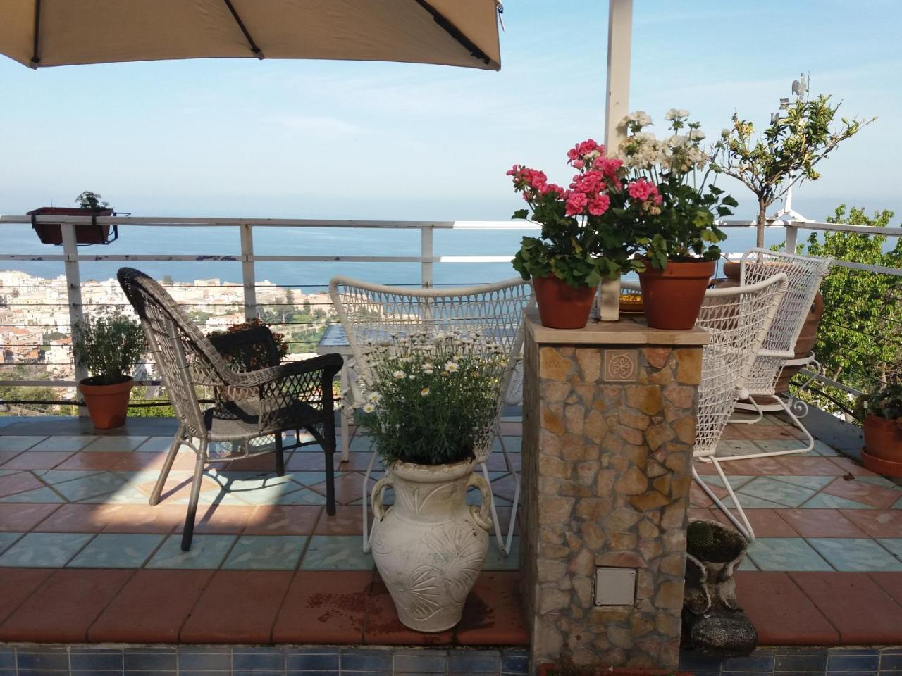 Bed and Breakfast Garden On The Sea Vico Equense Exterior foto