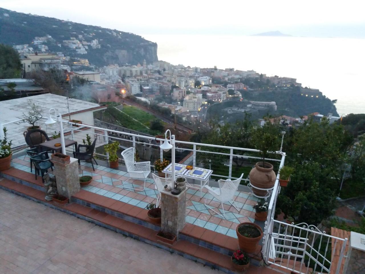 Bed and Breakfast Garden On The Sea Vico Equense Exterior foto